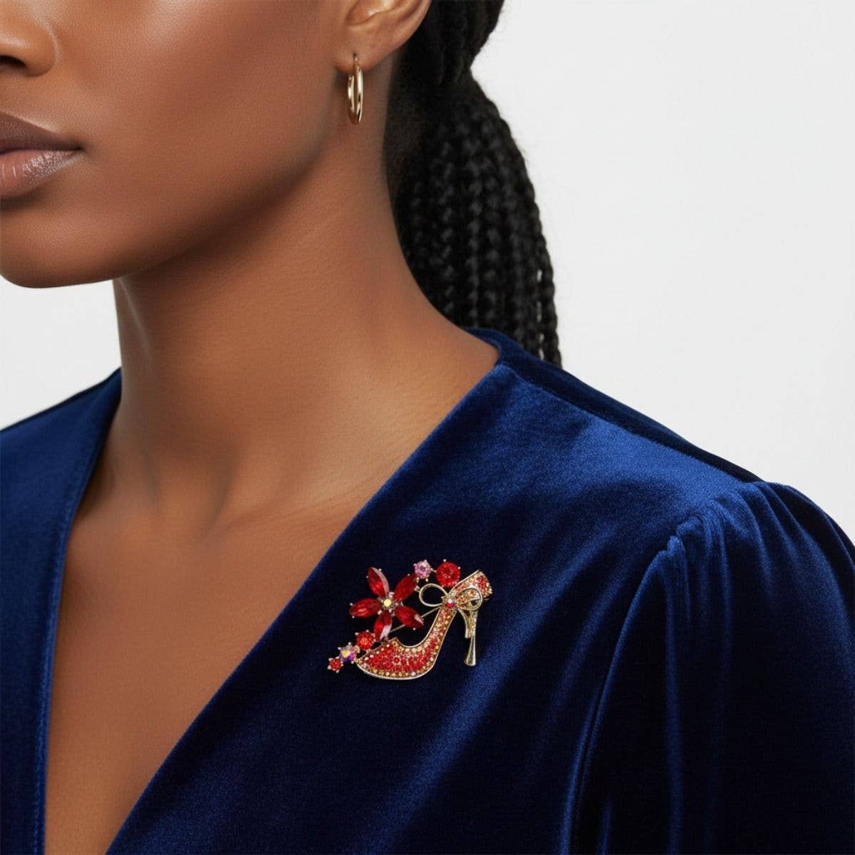 Brooch Red Crystal High Heel Flower Gold Pin: Color: Red